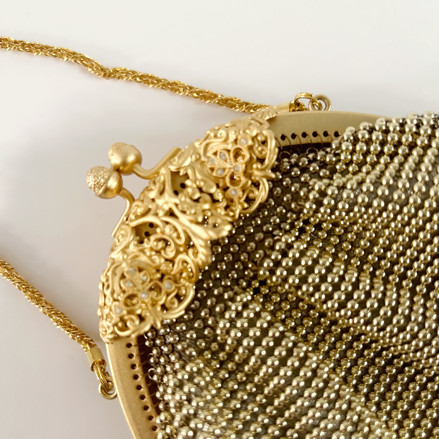 Vintage Gold Mesh Clutch – Elegant Tokyo Find