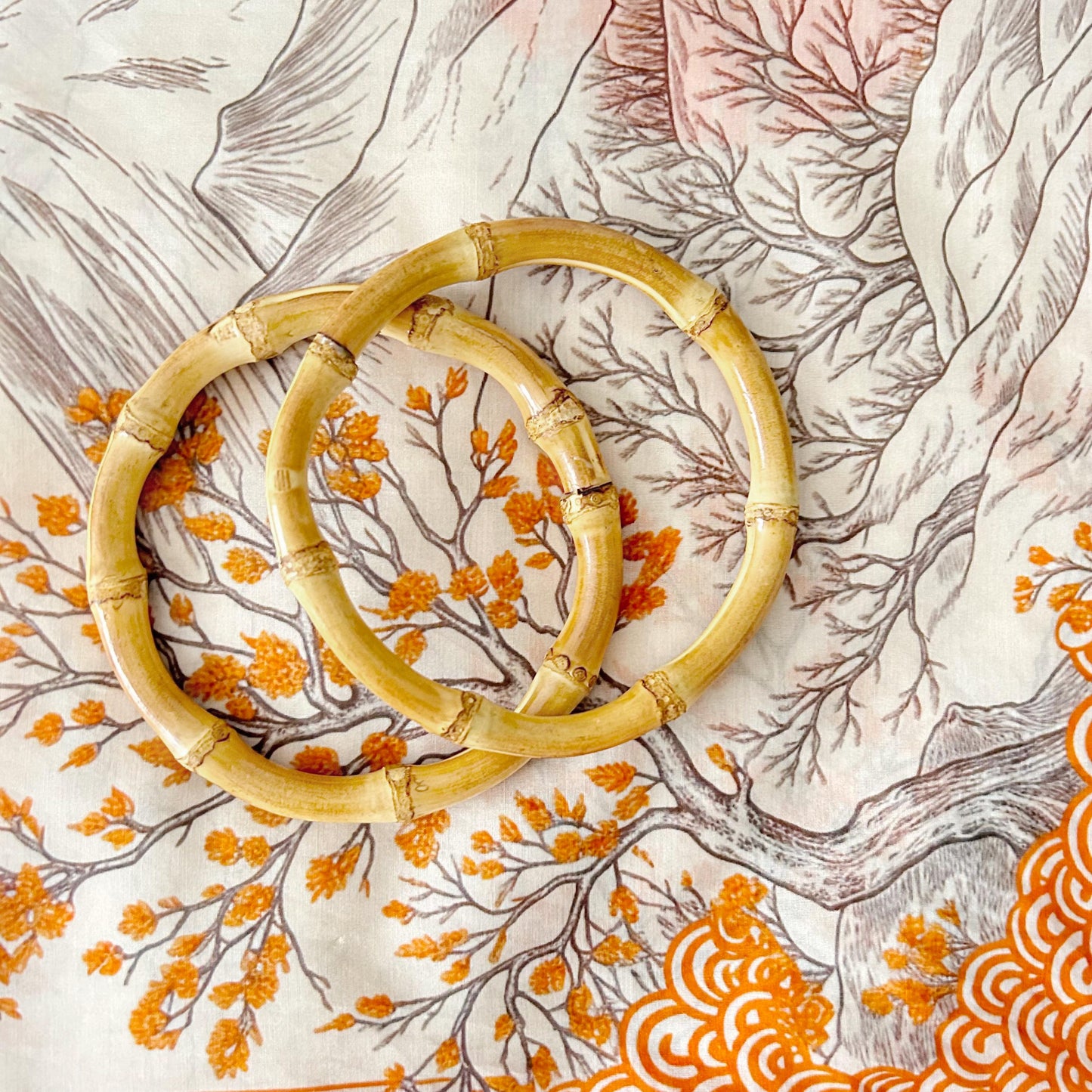 Mount Fuji Silk Scarf – Cotton-Silk Blend, Symbolic Gift of Serenity & Strength