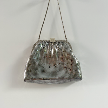 Vintage Silver Mesh Evening Bag – Art Deco Clutch Purse with Chain Strap – Retro Wedding Handbag