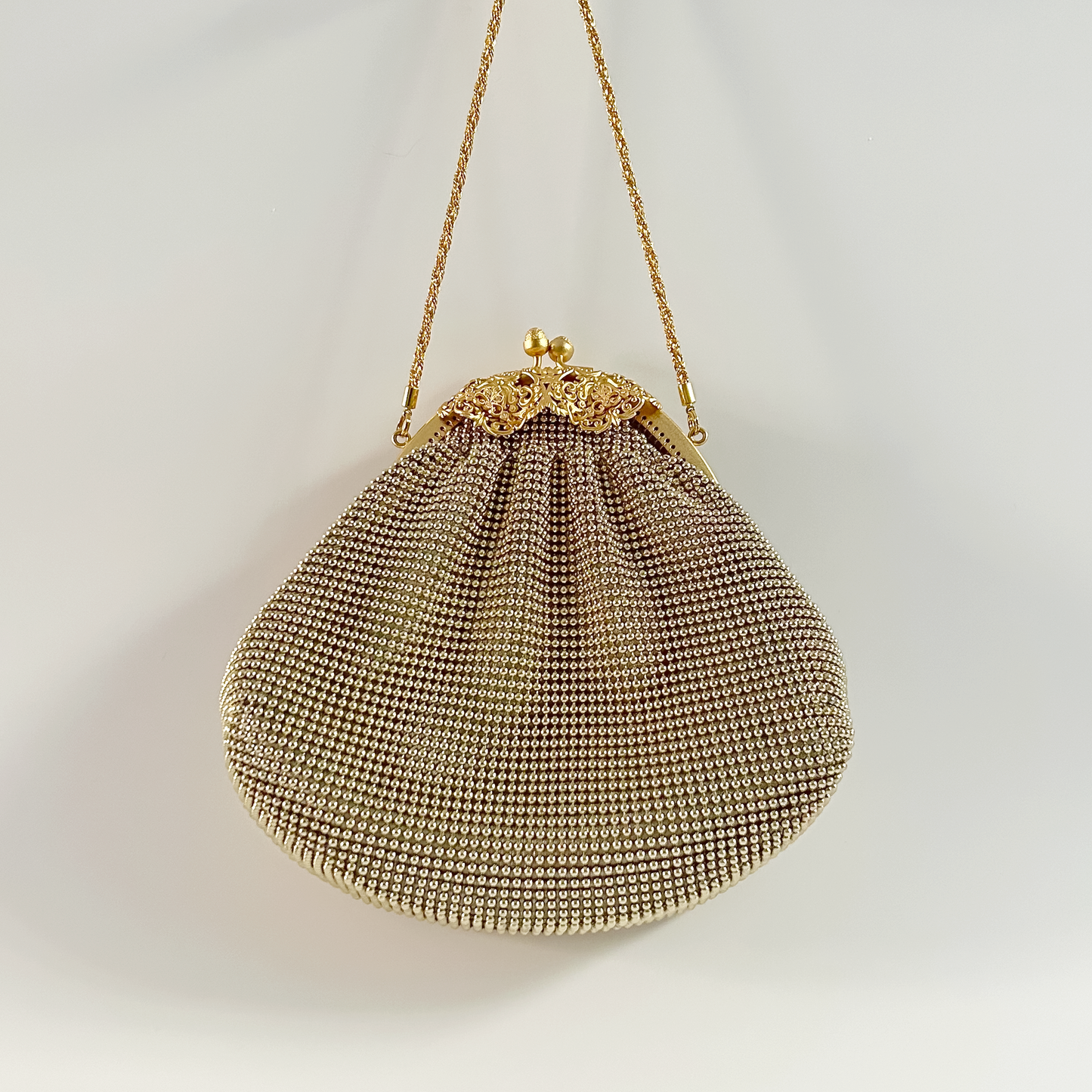 Vintage Gold Mesh Clutch – Elegant Tokyo Find